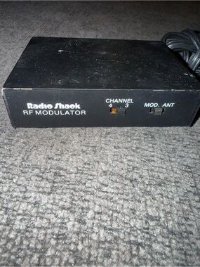 Vintage Radio Shack RF Modulator Channel 3/4 AV Video TV Converter Retro Gaming